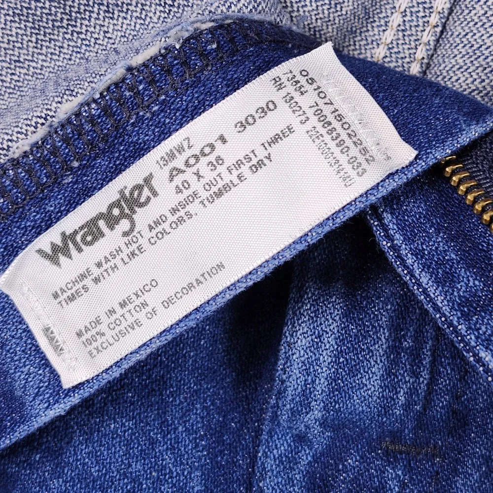 Wrangler 13MWZ Cowboy Cut Jeans Mens 40x36 Blue Denim High Rise Straight Leg